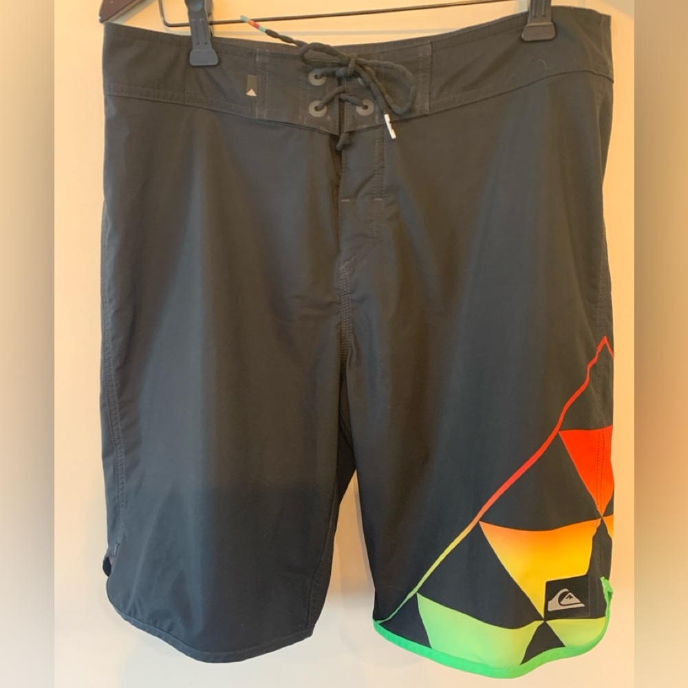Quiksilver Men's Black Swim Shorts with Multicolor Design